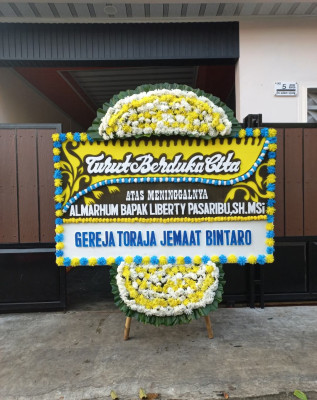 Papan Bunga Duka di Koto Keras
