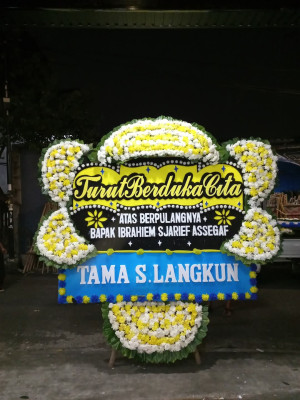 Papan Bunga Duka di Koto Keras